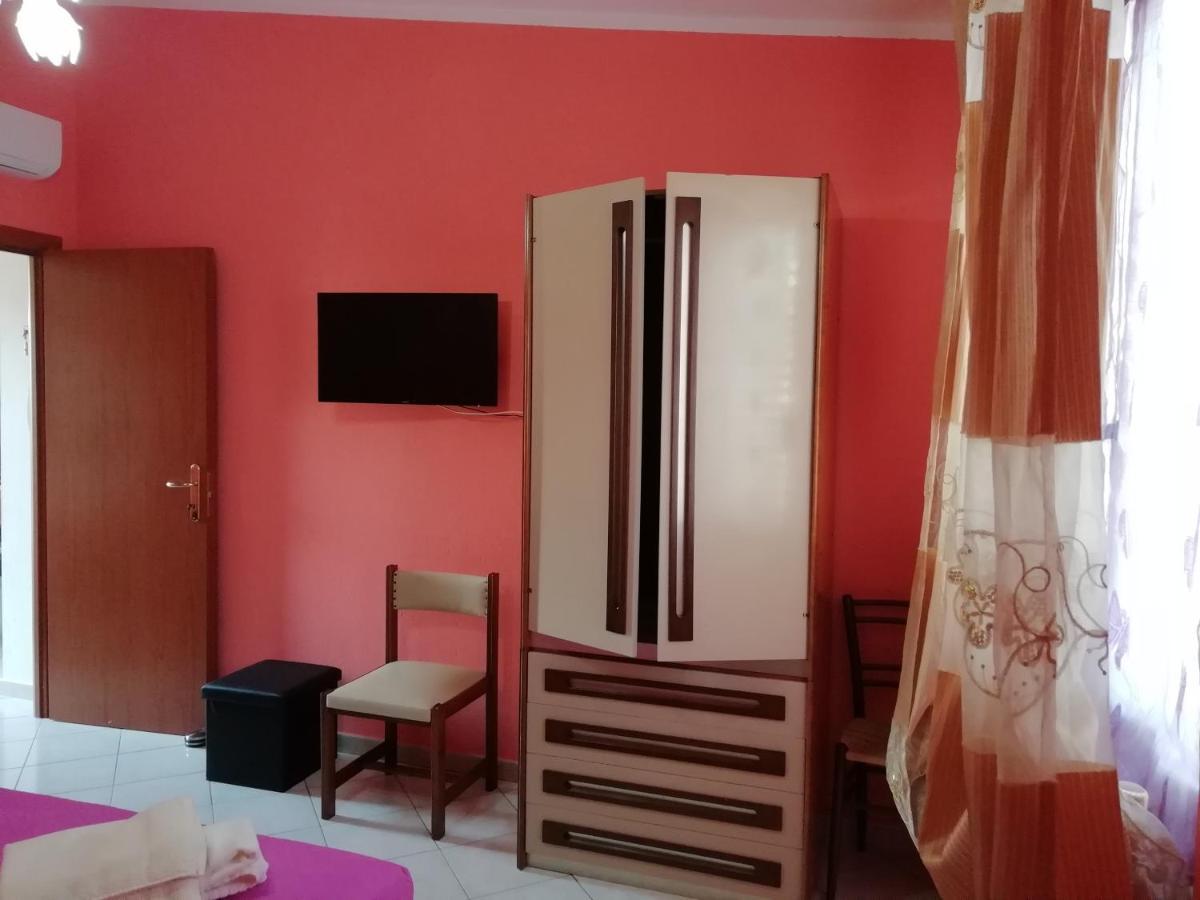 Prendas Antigas - Vacanze A Teulada Daire Dış mekan fotoğraf