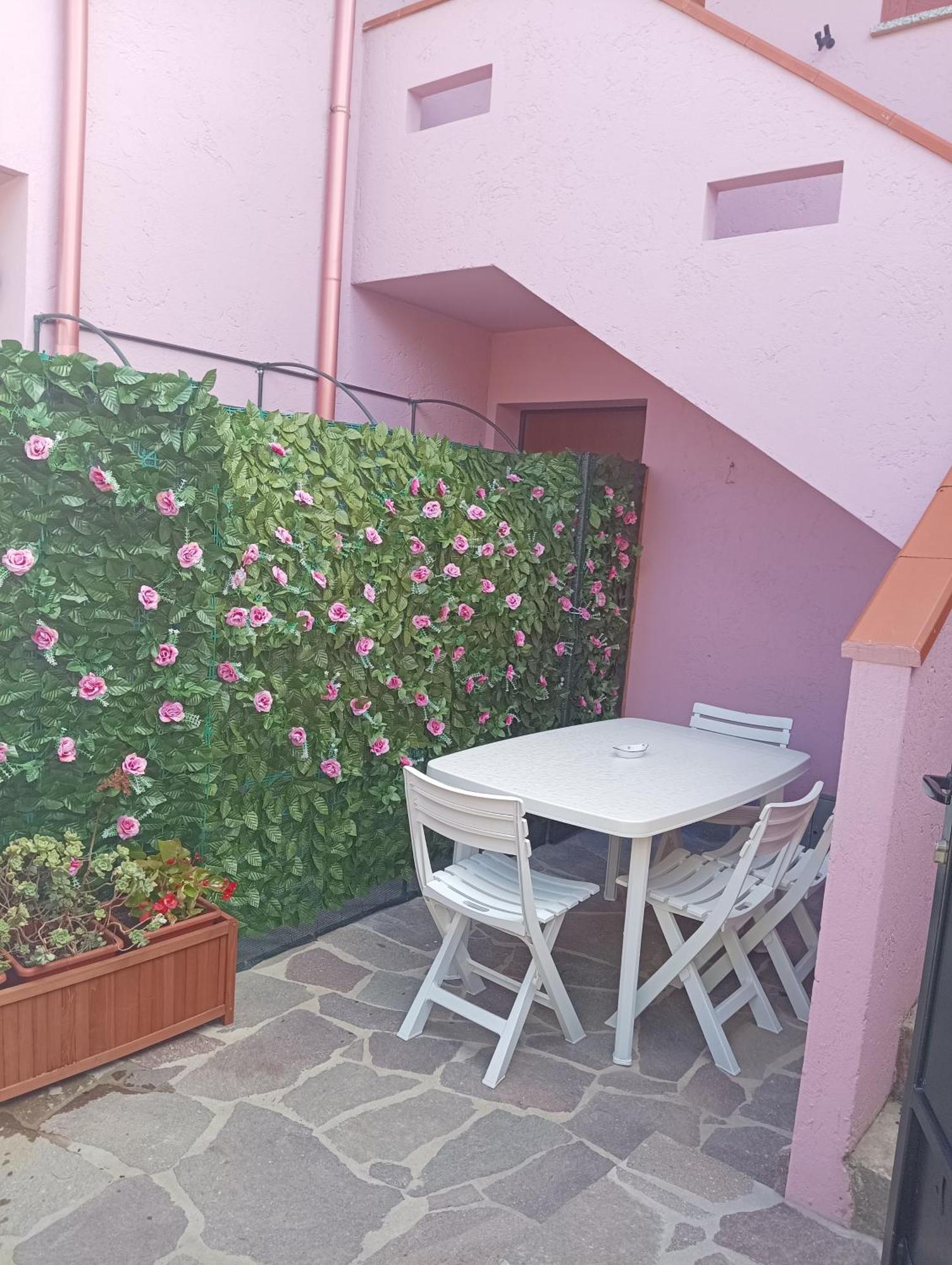 Prendas Antigas - Vacanze A Teulada Daire Dış mekan fotoğraf